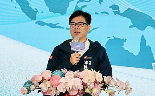 蔣萬安提「育兒減少工時計畫」   陳其邁：如何落實讓更多的家庭受惠？ 