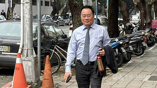 蔡正元業務侵占罪確定聲請再審開庭 檢方建請駁回