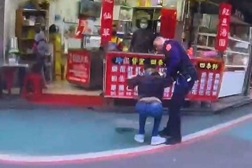 越南移工幫忙領錢賺外快　遭桃市警逮捕才知違法