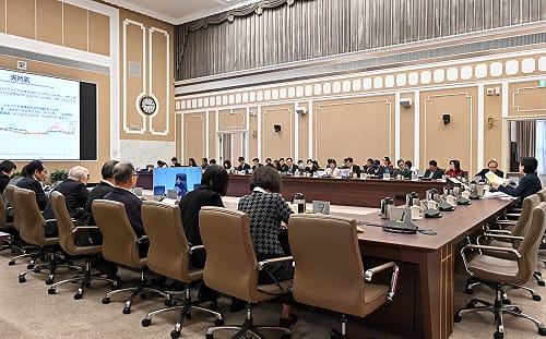 行政院加開穩定物價臨時會報　持續油價雙緩漲機制、關鍵原物料稅負減徵延至9月底