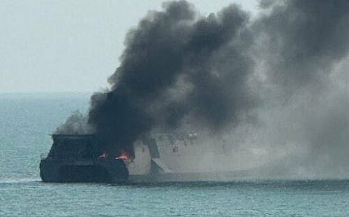 (影) 二戰以來首次! 美潛艇擊沉伊無人機航母畫面曝光 已逾20伊艦艇被毀