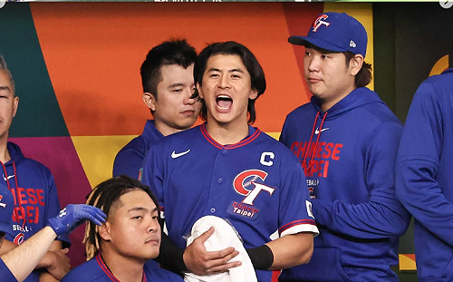 自爆助澳抗台遭肉搜！昔與藍民代合照遭起底 本人終於道歉： 開玩笑