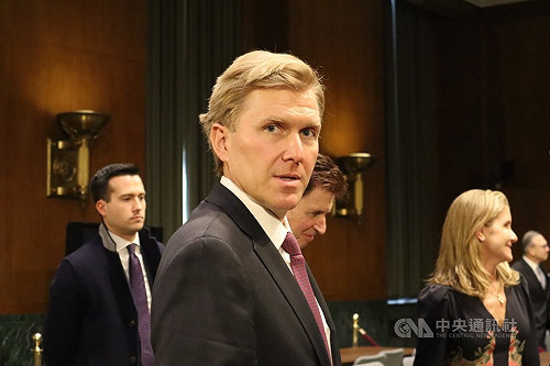 美次長批拜登挺台卻無相應戰力　稱川普以實力說話