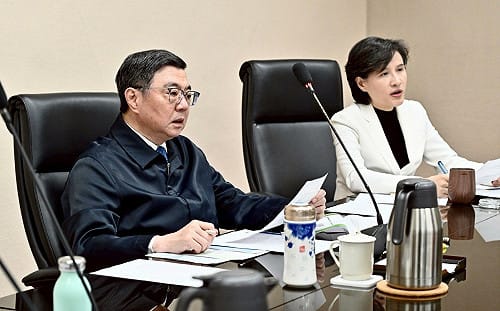 因應中東情勢 行政院長卓榮泰指示：機場加強警示、油價緩漲、金融備戰