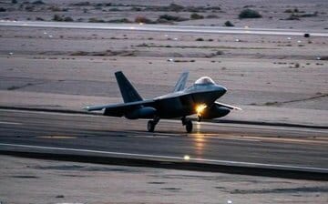 (影)「對伊朗轟炸最猛烈的一天」！ 海格塞斯：美軍不會主動結束戰爭