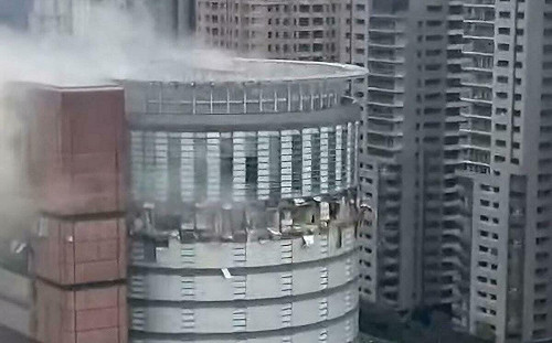 台中新光三越氣爆釀5死35傷！施工包商、工人5人出庭不認罪