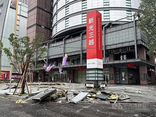 台中新光三越氣爆案　包商、施工人員否認犯行