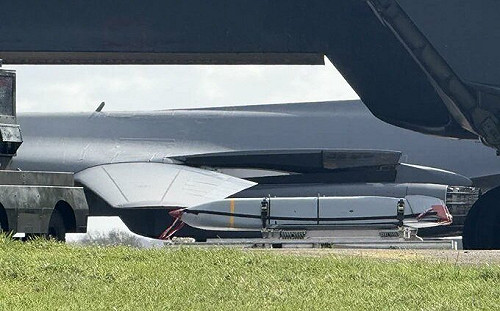 (影)美軍修改空襲策略 「炸彈之母」、巨型鑽地彈先後出場 伊朗軍機也成打擊目標