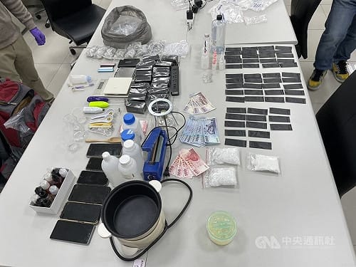 台中男因案遭通緝  特勤警攻堅逮人查獲槍毒