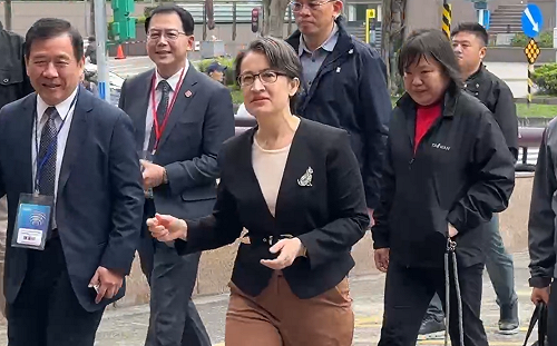 文總英文改用Taiwan 蕭美琴：民眾很期待「台灣」名稱站上國際