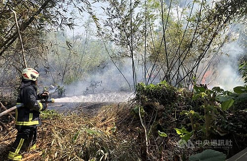 嘉市翁疑竹林整地火警嗆傷倒地　全身灼傷送醫不治