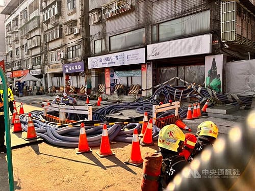 新北土城捷運施工挖破瓦斯管　消防警戒止漏換管