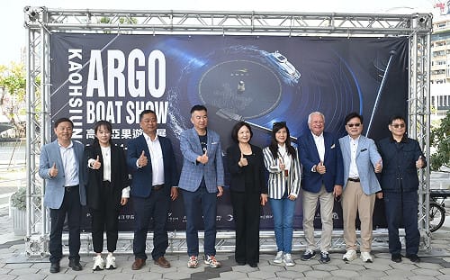 高雄亞果遊艇展愛河灣登場   全球21頂尖品牌、25艘豪華船艇參展  