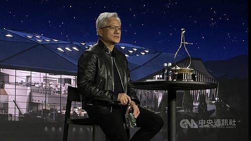 黃仁勳：輝達需多兆美元規模製造產能  晶圓廠會很忙