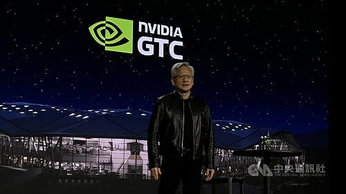 黃仁勳：輝達重啟H200晶片製造