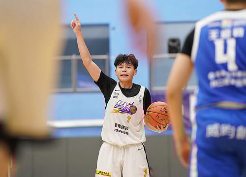 UBA謝侄豈率黎明擊退健行　教練期許挑戰職籃