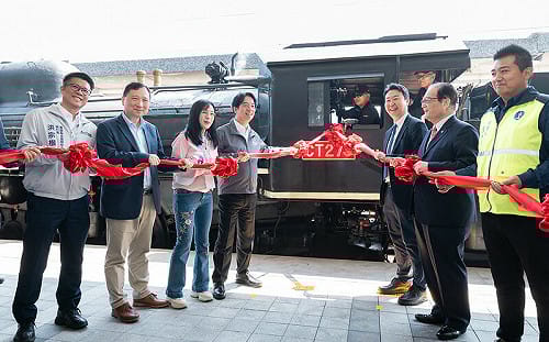 跑行程再拉抬縣長參選人 賴清德：陳瑩要去擘劃花東未來 