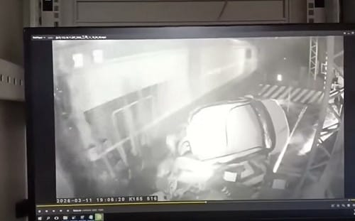 驚悚瞬間！台鐵副站長違規闖越　煞不住慘遭列車撞擊畫面曝光