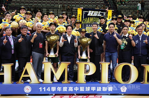 賴總統現身觀看HBL冠軍賽　肯定球員精彩表現