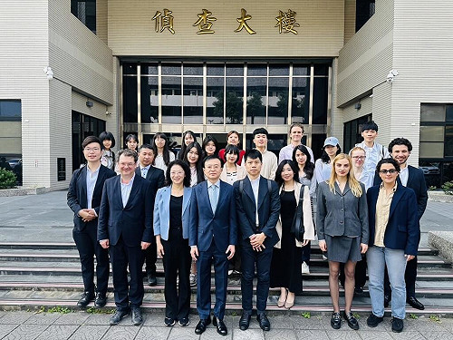 台德師生參訪士林地檢　探索人工智慧司法新樣貌