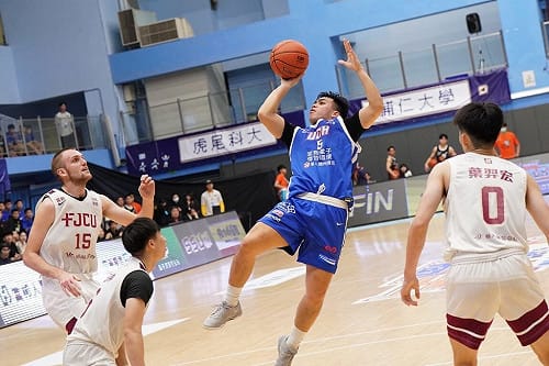 UBA潘偉傑逆轉3分打　健行勝輔大保晉級生機