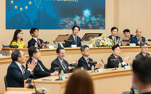 拚促進台灣經濟發展 賴清德揭要加強「3重點工作」 