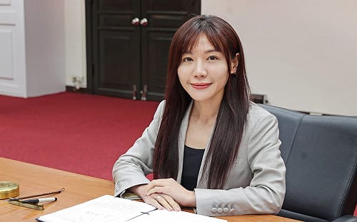 「言論自由日」赴中辦鄭習會？綠委批：國共送給台灣的「地獄梗」