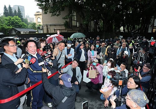 涉掏空阿波羅公司判3年6月定讞　蔡正元入監服刑