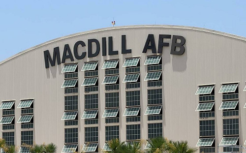 美軍中央司令部被放土製炸彈! 犯案華裔姊弟一人被捕 一人潛逃回中國