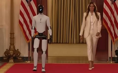 (影)美國人形機器人登白宮 川普邀黃仁勳組AI顧問團抗中
