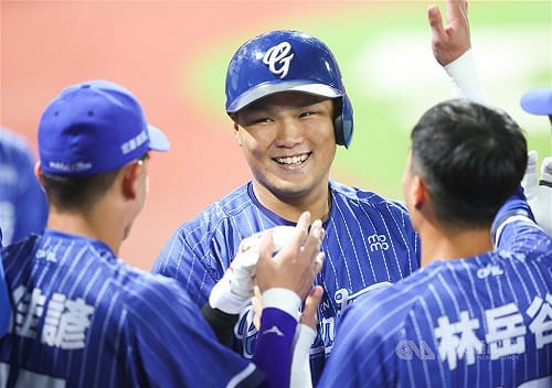 悍將團隊薪資成長10%　范國宸獲5年複數年約