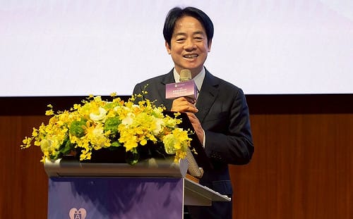 三班護病比達標率提升 賴清德：護理執業人數較去年同期增4744人 