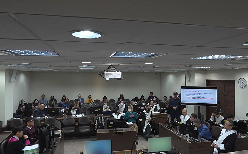 柯文哲踩飛輪收300萬辯只是「轉手」！檢精闢一句「勉強算自行車手」　全場笑爆