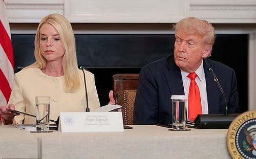 川普內閣「大逃殺」! 邦迪苦求仍被解職 這2大美女也危險 名單上還有「這些人」....