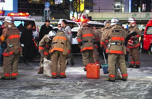 東京澀谷知名交叉路口 男子在路上縱火被捕