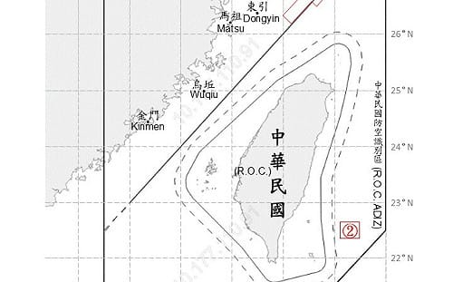 國防部偵獲3共機逾越中線擾台 6艘共艦、2公務船同步施壓