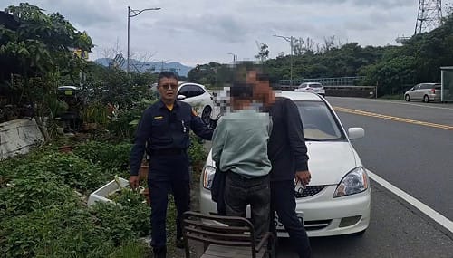 老翁掃墓採草藥迷途失聯　新北瑞芳警2小時尋回