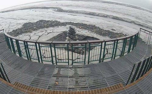 日月潭水情露曙光！九蛙疊像「濕身」喜迎春雨 水位回升至742公尺