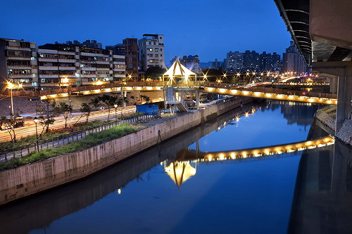 新北整治楠仔溝成效佳 議員送淨水肯定