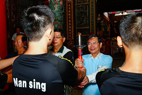 嘉義中小聯運聖火啟用 鎮天宮打頭陣交接22所學校