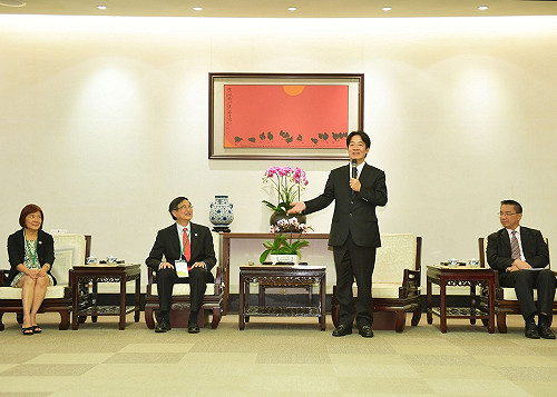 接見「北美華人會計師協會」回國訪問團  賴揆：盼大家對台灣有信心