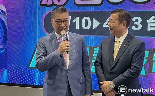 暗酸柯文哲 徐國勇逛展買電器：別讓媽媽跪著擦地板