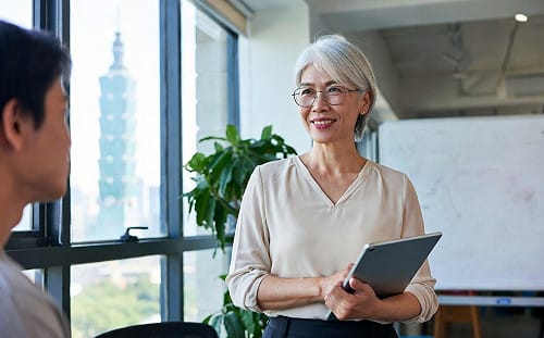 勞動部放寬「五五就業促進措施」資格　修正4項資格條件鼓勵銀髮族重返職場
