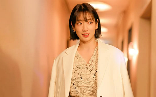 朴信惠結婚4年升格二寶媽！經紀公司證實：暫停工作安心養胎