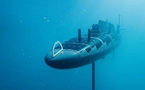 (影) 美軍反封鎖荷姆茲海峽! 水下無人機清水雷 伊朗宣稱擊沉美軍艦艇