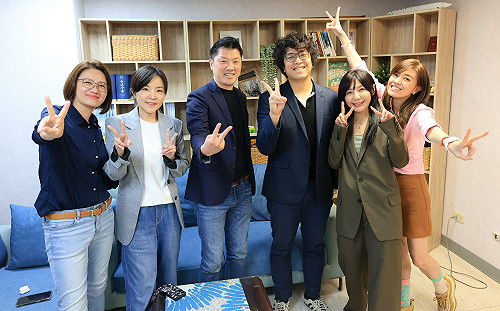 沈伯洋戰蔣萬安呼聲升溫　綠委讚「多邊形戰士」：談巴哈、莫札特可一小時不看稿