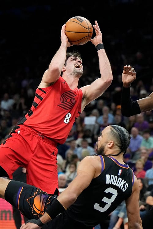 NBA拓荒者阿維亞飆41分　力退太陽殺進西區季後賽