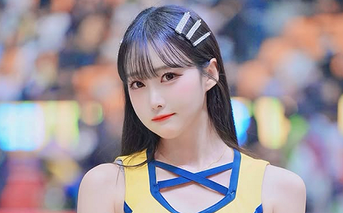 韓國啦啦隊女神鄭嘉睿驚傳退隊！淚揭霸凌黑幕：長期對我辱罵 