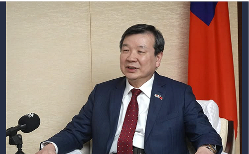 駐日代表李逸洋突宣布返台治療　自比「老車進廠維修」：27日恢復上班