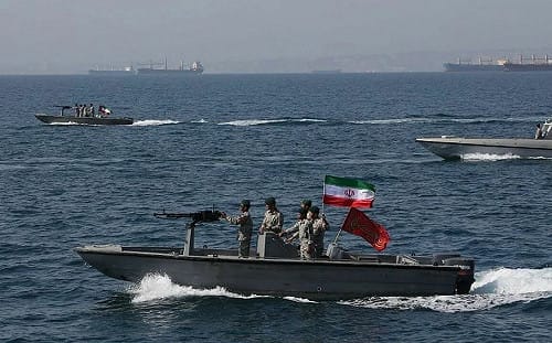 談判未解、海上又爆衝突 ! 伊朗要求美歸還扣押船隻 警告將採「報復行動」